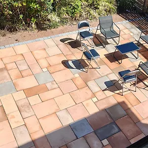 Holiday home Cavehill View - Elegant 4-bedroom Detached House In Great Location With Free Parking 