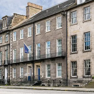 3* Hotel Travelodge Queen Street