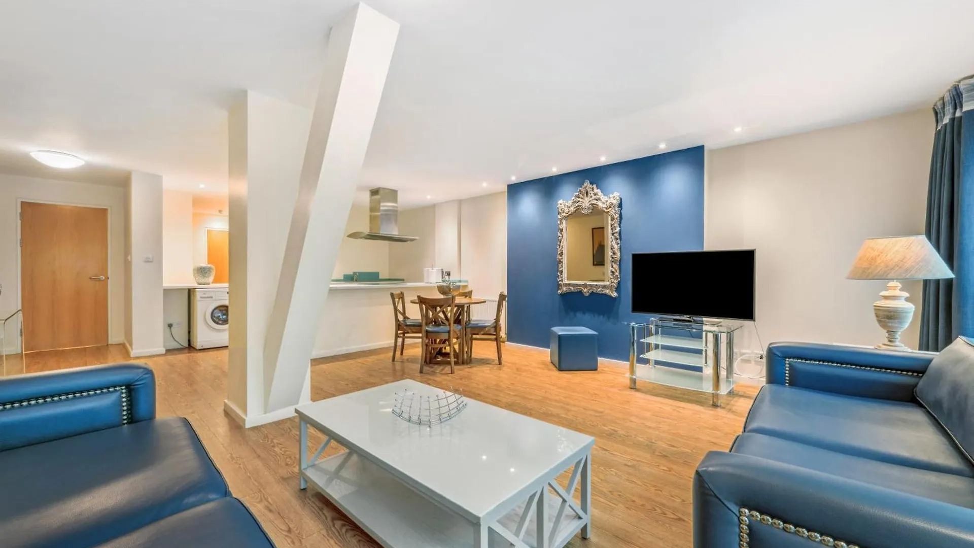 Princes Street Suites Edinburgh