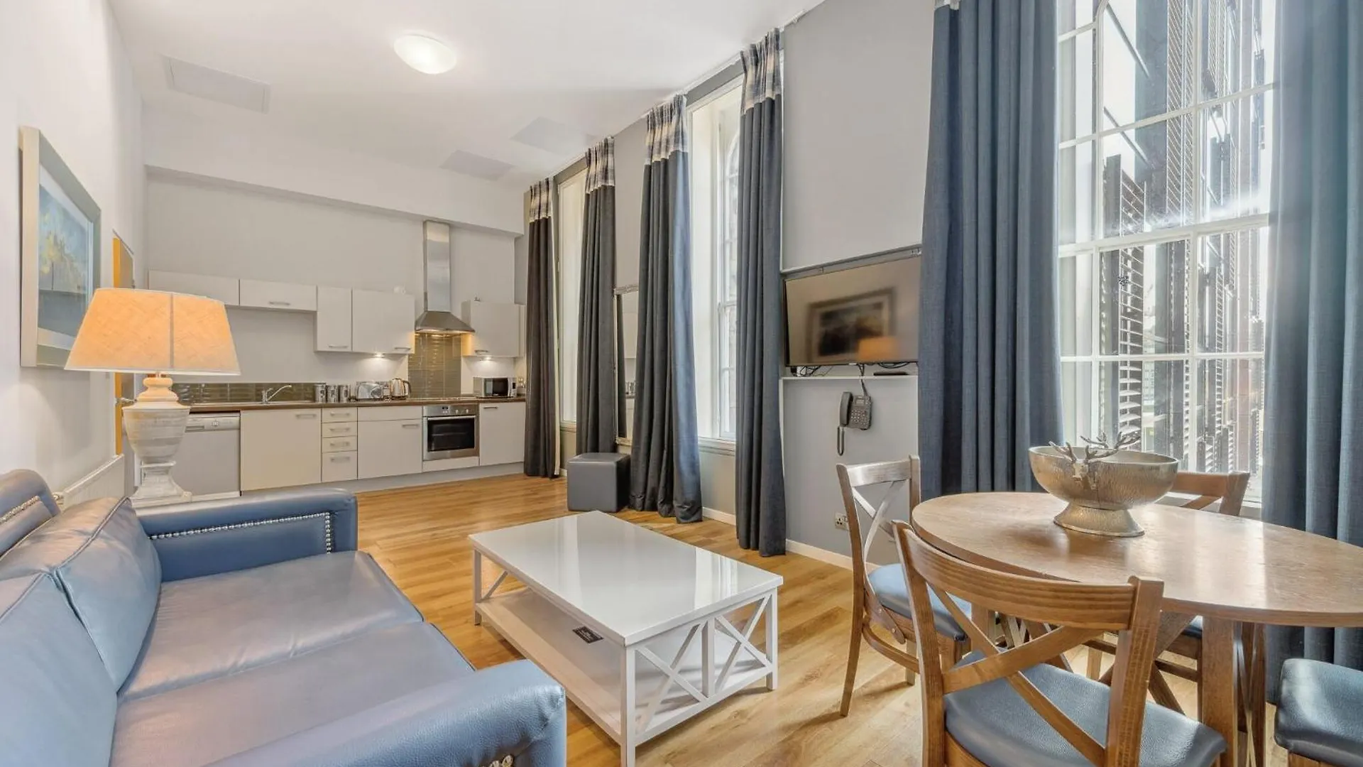 Princes Street Suites Edinburgh