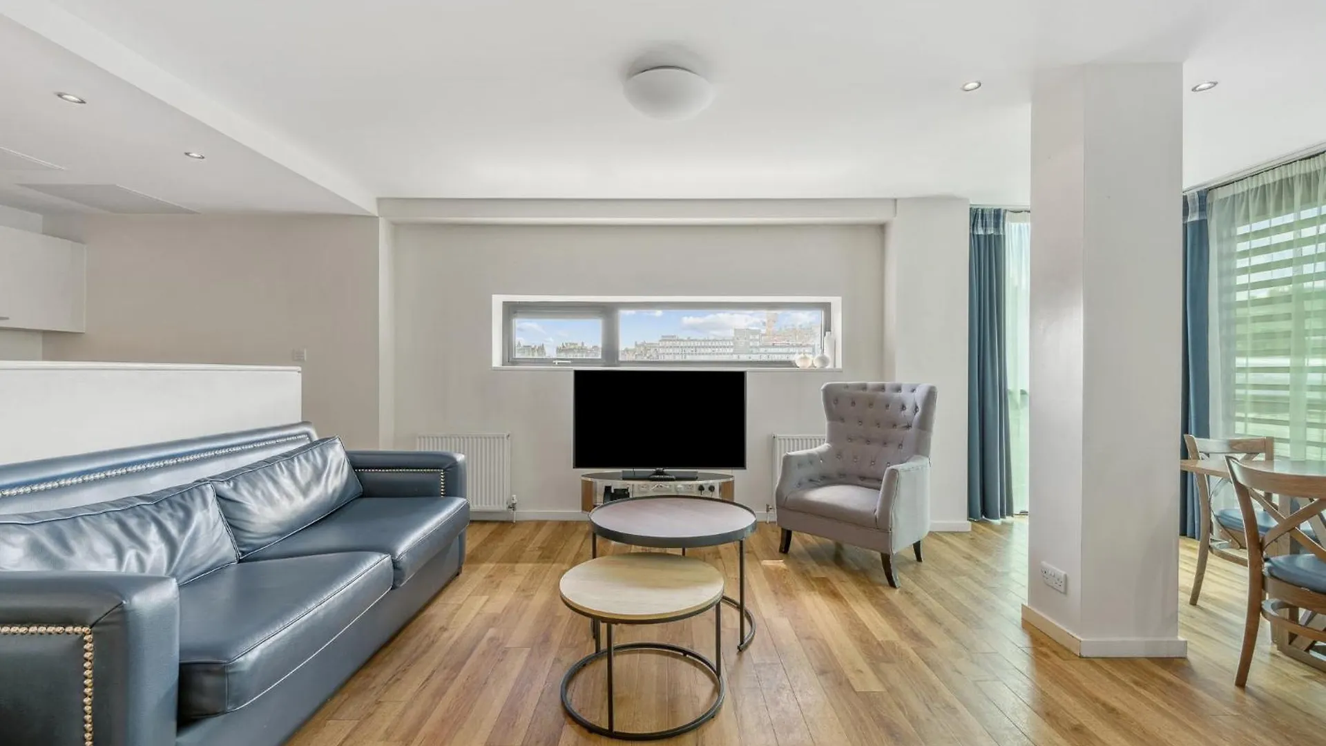 Aparthotel Princes Street Suites Edinburgh