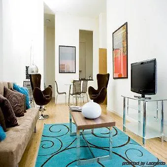 Princes Street Suites Эдинбург